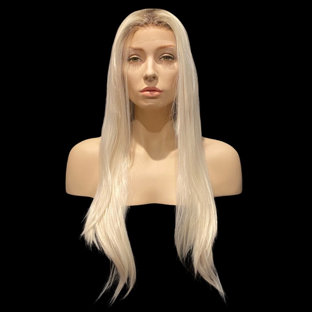 Bellami Straitgh Synthetic Wig 28" Ash Blonde INCLUDES DETANGLER BRUSH